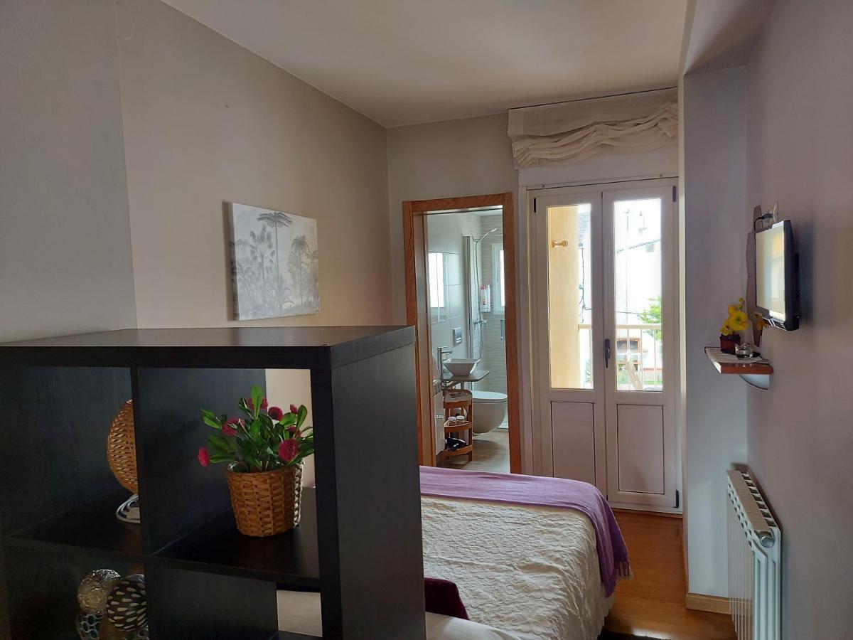 Ultreia Hotel Portomarin Bagian luar foto