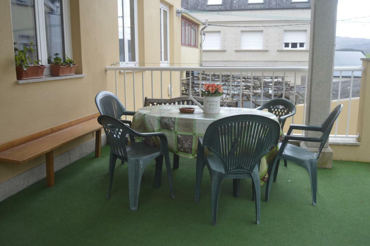Ultreia Hotel Portomarin Bagian luar foto